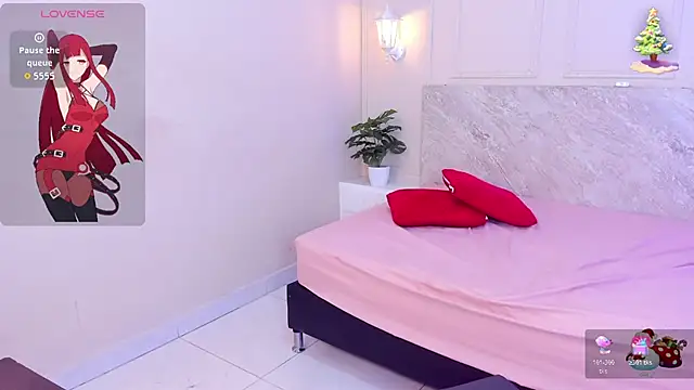 Snapshot of TianaGlow26 chatting on 11-18-25, 07:18 TianaGlow26 online show from 11-18-25, 07:18