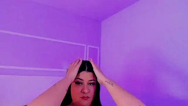 TianaGlow26 online show from 02-17-26, 07:09