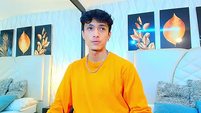 Lean Portman online show from 10-21-25, 08:42