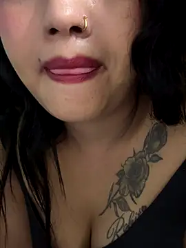 Snapshot of nishababybaby chatting on 10-13-25, 07:14 nishababybaby online show from 10-13-25, 07:14