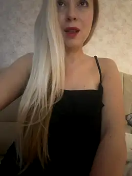 Nikihot   online show from 10-15-25, 06:57