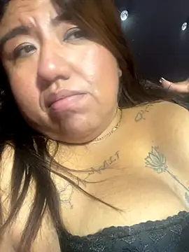 Snapshot of Wenlop chatting on 09-30-25, 04:28 Wenlop online show from 09-30-25, 04:28