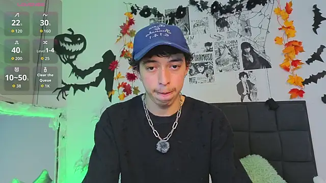 Snapshot of Otter_Star chatting on 10-18-25, 03:20 Otter Star online show from 10-18-25, 03:20