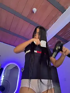 Ashley and Zoe online show from 11-29-25, 04:32