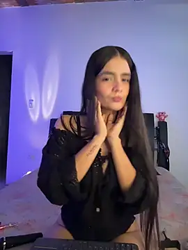 Ashley and Zoe online show from 11-30-25, 04:33