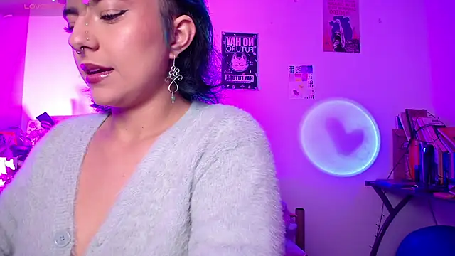 AlmaNanax online show from 11-20-25, 04:45