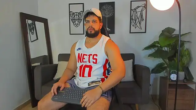 Justin kingX7 online show from 04-06-26, 03:26