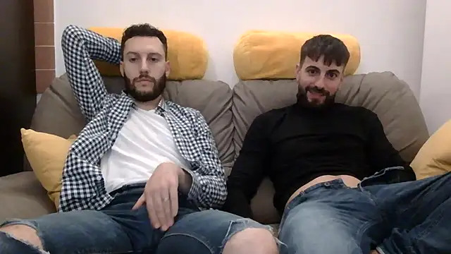 Amicisegreti online show from 04-14-26, 09:10