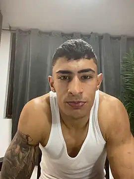 Snapshot of adrian_ray chatting on 03-18-26, 01:47 adrian ray online show from 03-18-26, 01:47