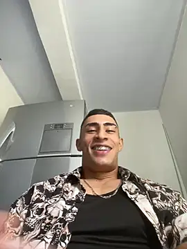 Snapshot of adrian_ray chatting on 03-27-26, 04:07 adrian ray online show from 03-27-26, 04:07