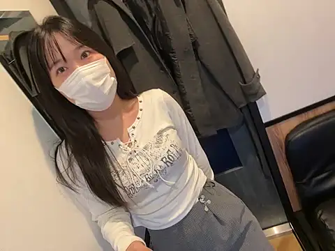 hikiwarinatto xoxo online show from 01-18-26, 01:09