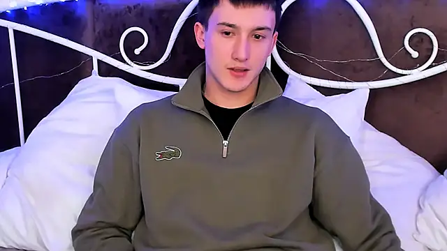 David  Diamond online show from 12-14-25, 03:39