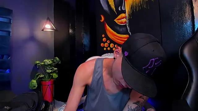 Justin Lakee online show from 09-30-25, 11:10