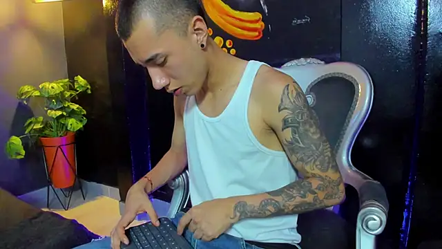 Justin Lakee online show from 10-01-25, 11:22