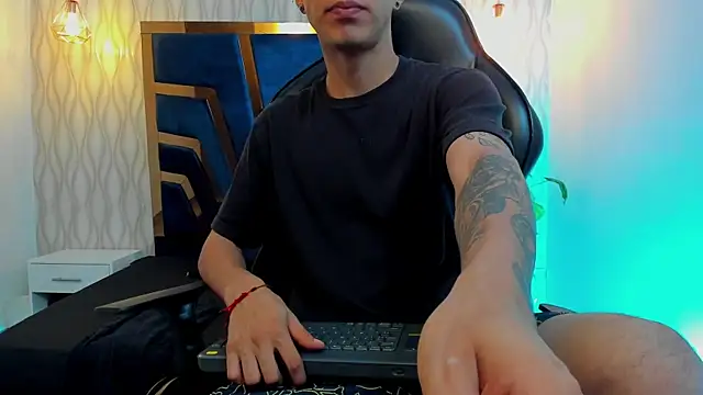 Justin Lakee online show from 10-16-25, 11:17