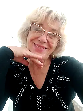 52MiaLove02 online show from 09-19-25, 09:11