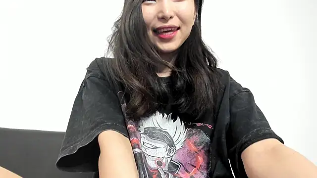 Soyun Mia online show from 11-28-25, 04:31