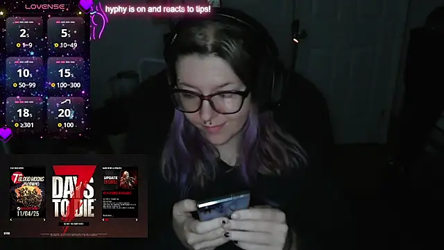 Snapshot of x3raven chatting on 10-26-25, 03:40 x3raven online show from 10-26-25, 03:40