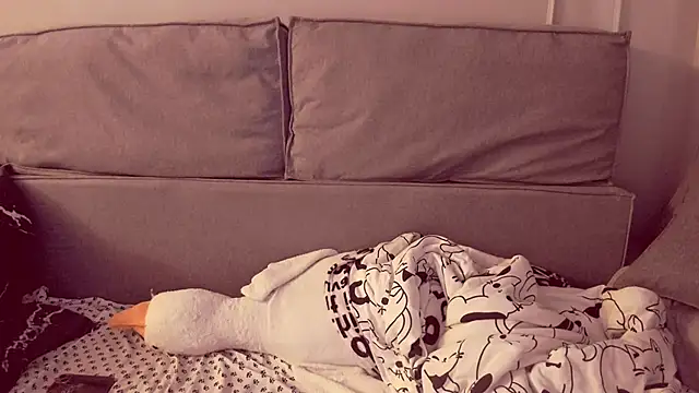 Isabellaprincess online show from 10-28-25, 11:14