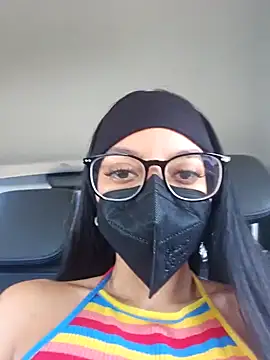 Snapshot of Liarmosca21 chatting on 02-10-26, 01:48 Liarmosca21 online show from 02-10-26, 01:48