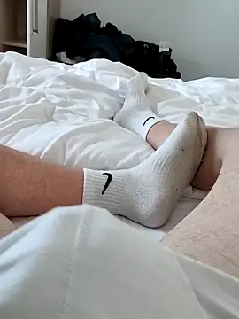 Snapshot of boxerundsocken91 chatting on 09-21-25, 03:46 boxerundsocken91 online show from 09-21-25, 03:46