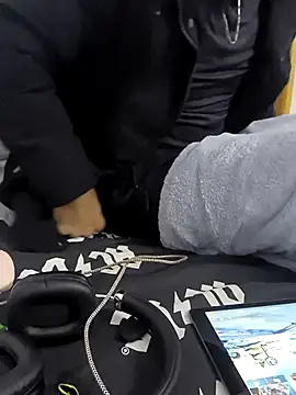 Snapshot of yazinyazin1 chatting on 12-01-25, 01:16 yazinyazin1 online show from 12-01-25, 01:16