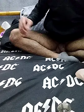 yazinyazin1 online show from 12-22-25, 07:55