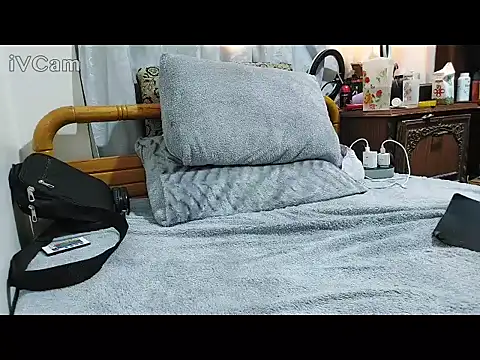 yazinyazin1 online show from 01-07-26, 10:51