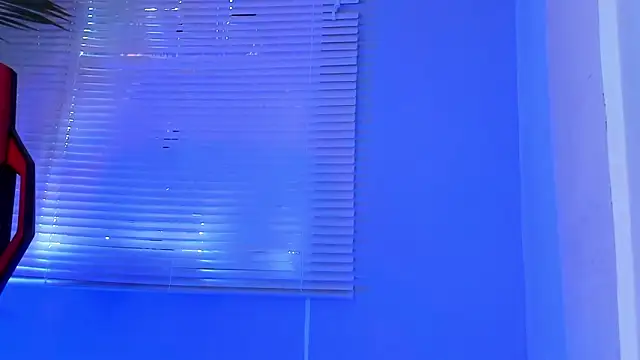 Snapshot of Alexander_Diiaz chatting on 09-19-25, 05:24 Alexander Diiaz online show from 09-19-25, 05:24