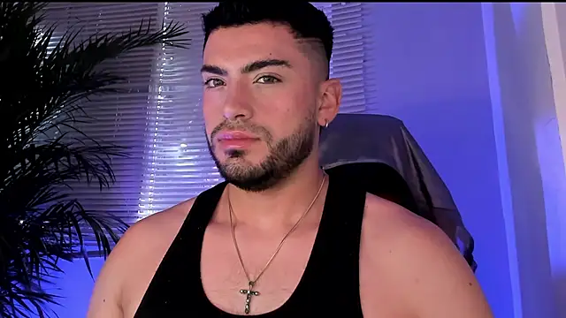 Snapshot of Alexander_Diiaz chatting on 10-22-25, 02:28 Alexander Diiaz online show from 10-22-25, 02:28