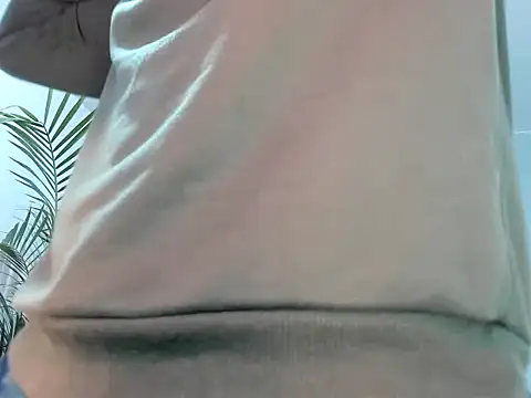 Snapshot of Alexander_Diiaz chatting on 10-25-25, 10:48 Alexander Diiaz online show from 10-25-25, 10:48