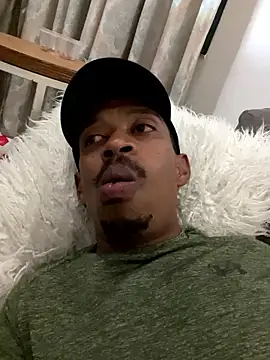 fitsexyman online show from 01-08-26, 07:38