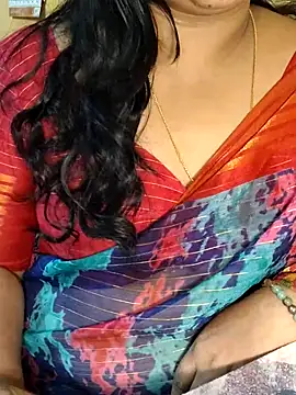 Snapshot of Angel0731 chatting on 12-15-25, 05:17 Angel0731 online show from 12-15-25, 05:17