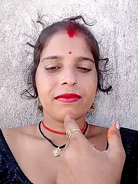 Manvi tyagi online show from 09-09-25, 03:50