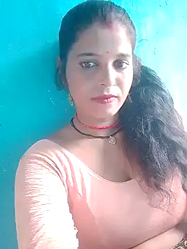 Manvi tyagi online show from 09-12-25, 06:13