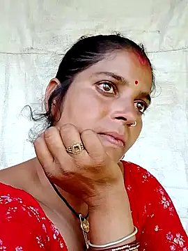 Manvi tyagi online show from 09-16-25, 09:21