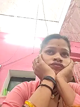 Manvi tyagi online show from 10-27-25, 03:38