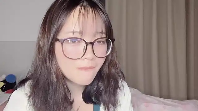 Snapshot of Xoxo-258 chatting on 09-15-25, 07:14 Xoxo-258 online show from 09-15-25, 07:14