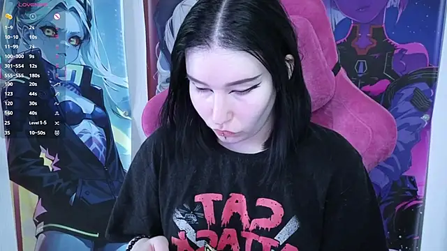 MargarettRose online show from 04-06-26, 03:59