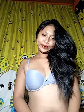 Snapshot of UrSweetAsianLady_02 chatting on 11-22-25, 11:31 UrSweetAsianLady 02 online show from 11-22-25, 11:31