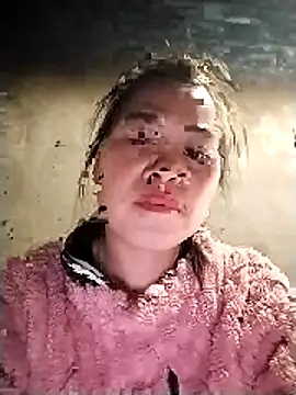 tuyetnhi-00 online show from 03-13-26, 07:37