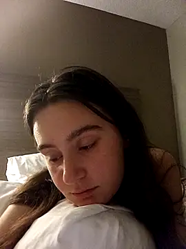 freakylittlebitch69 online show from 10-02-25, 05:53