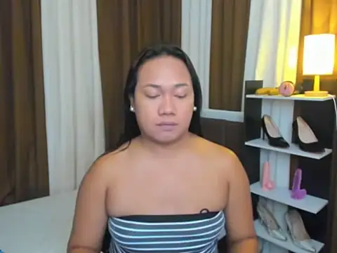 TsUncutKaren online show from 09-25-25, 04:43