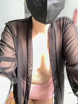 Snapshot of Tiffany-yy chatting on 09-29-25, 03:33 Tiffany-yy online show from 09-29-25, 03:33