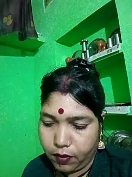 Priya tyagi online show from 10-19-25, 11:27