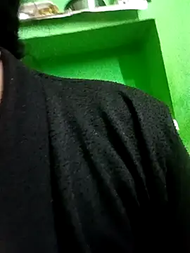 Priya tyagi online show from 10-24-25, 11:06