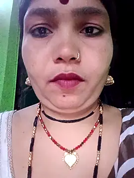 Priya tyagi online show from 10-26-25, 11:49