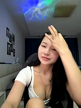 Snapshot of -Xu-ka- chatting on 11-08-25, 02:17 -Xu-ka- online show from 11-08-25, 02:17