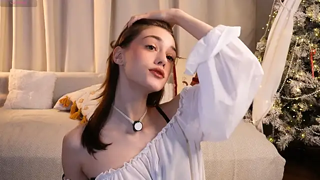 ttragedienne online show from 12-22-25, 02:25