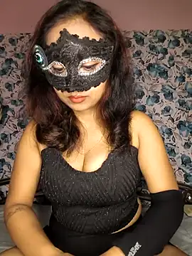 Snapshot of yours_sugar_babe chatting on 05-09-26, 10:42 yours sugar babe online show from 05-09-26, 10:42